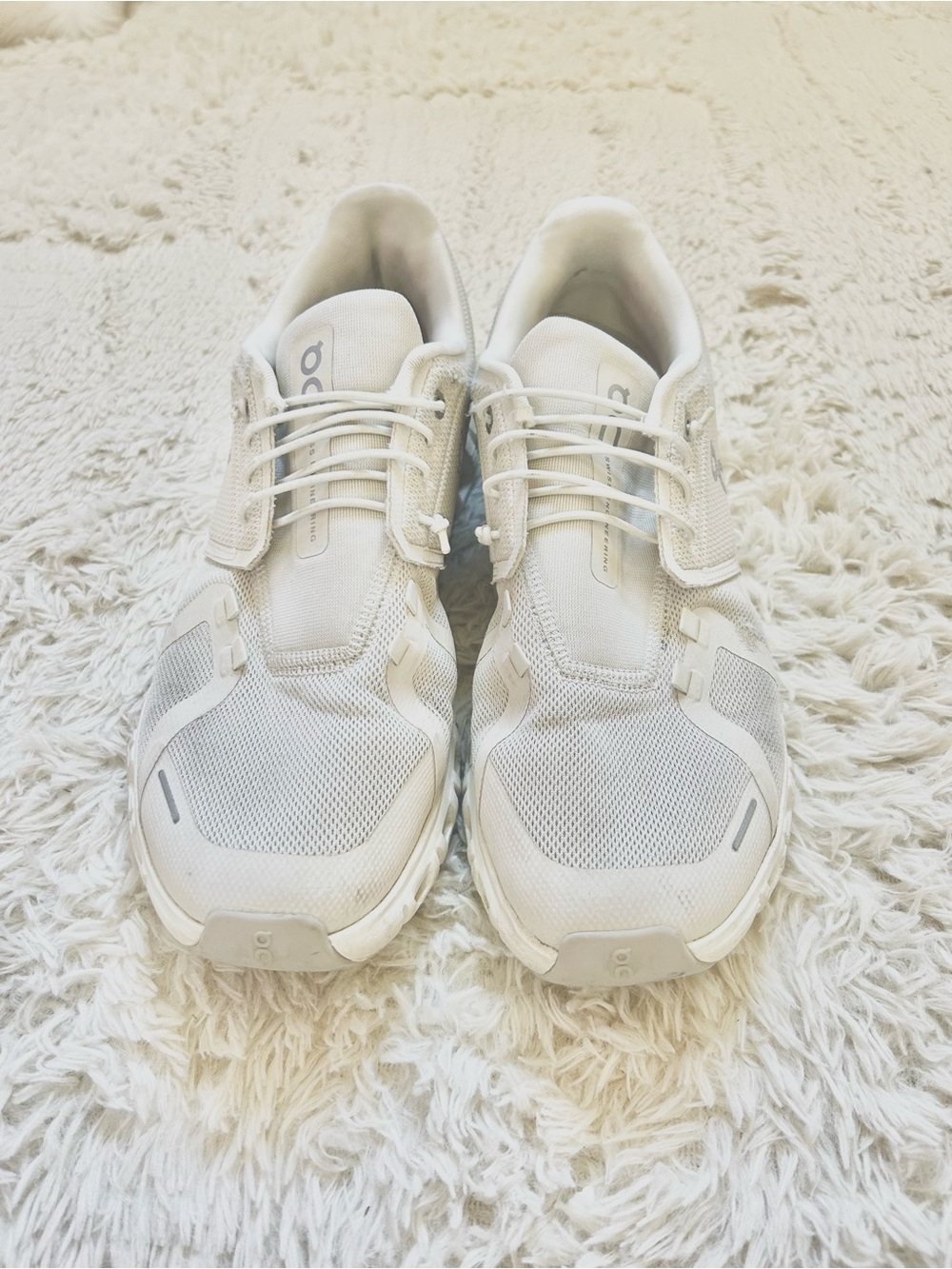 On Running Women’s Athletic Sneakers in White